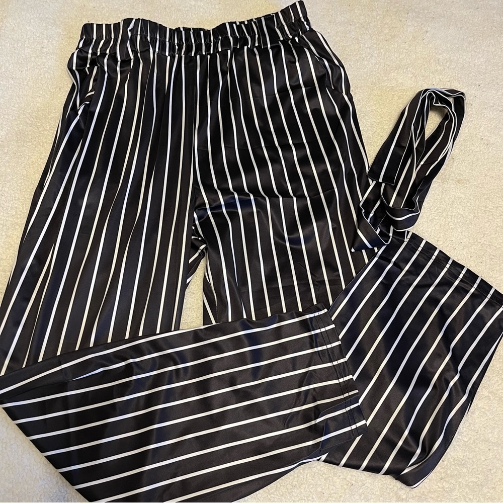 Emery Rose High Waist Pants Size Large Black White Stripes Paper Bag Pull On